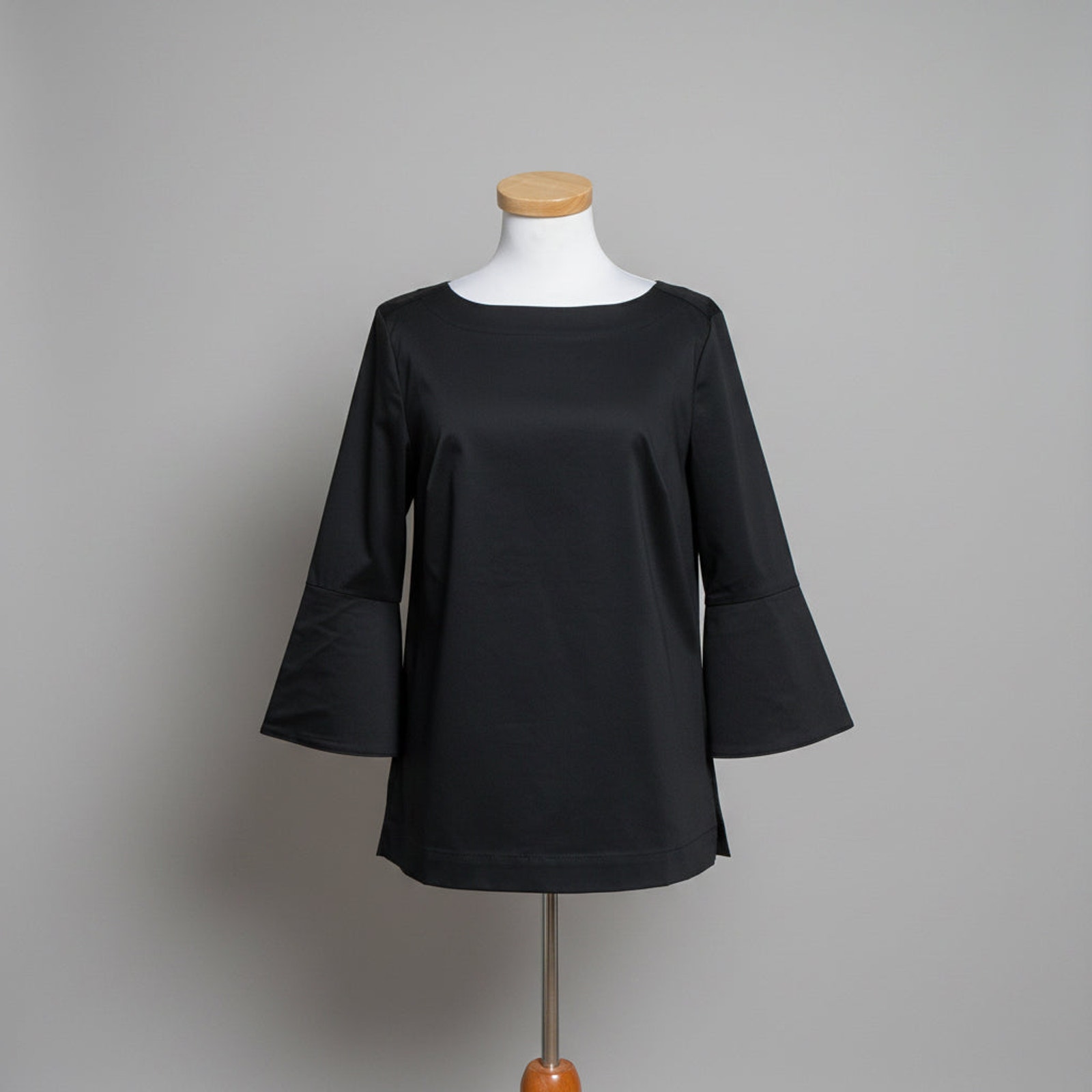 Hinson Wu Black Blouse With Pearl Cuffs, Size 4, New With Tags!